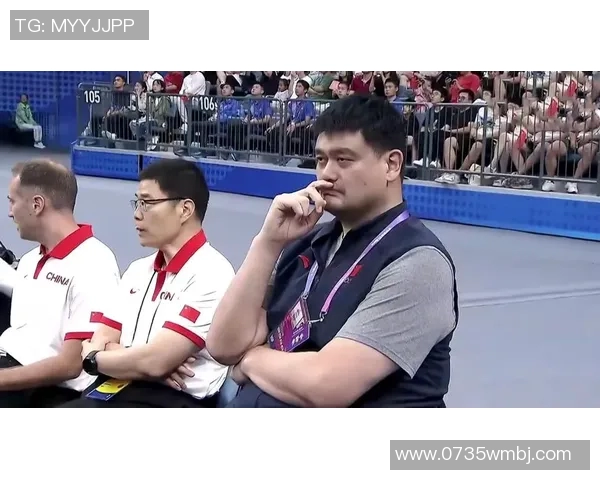 姚明身高虽高但我自信满满展现独特魅力与风采